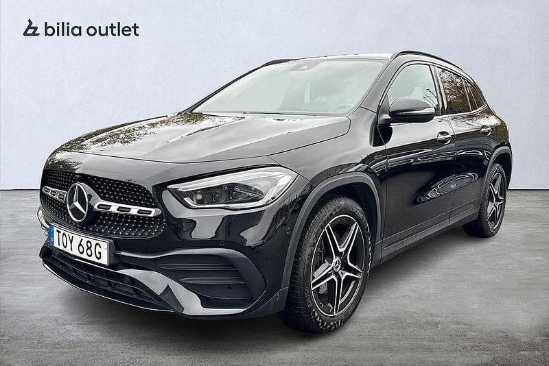 Svart Begagnad 2020 Mercedes GLA250 AMG SUV | 334 900 kr (Marknadspris) - Bild 1/4