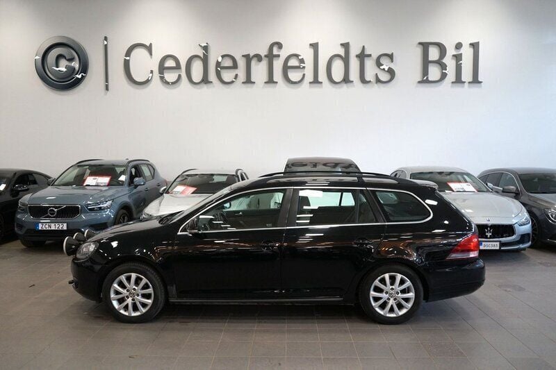 Svart Begagnad 2010 VW Golf Kombi | 59 800 kr (Marknadspris) - Bild 1/3