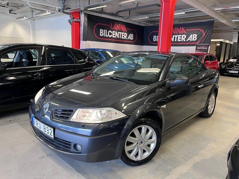Grå Begagnad 2007 Renault Mégane Cabriolet Cab | 69 000 kr - Bild 1/4