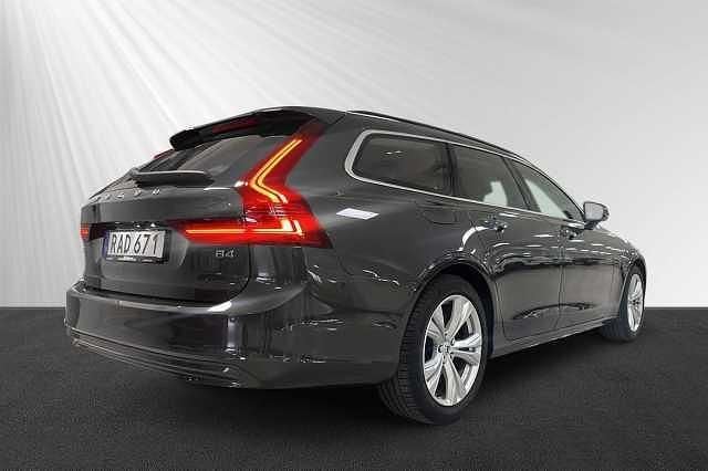 Begagnad Volvo V90 197 HK (144 kW) 2023 Kombi
