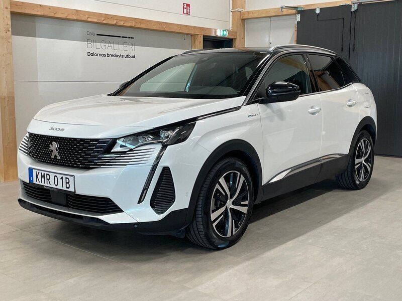 Vit Begagnad 2023 Peugeot 3008 GT SUV | 359 900 kr (Dyr) - Bild 1/4