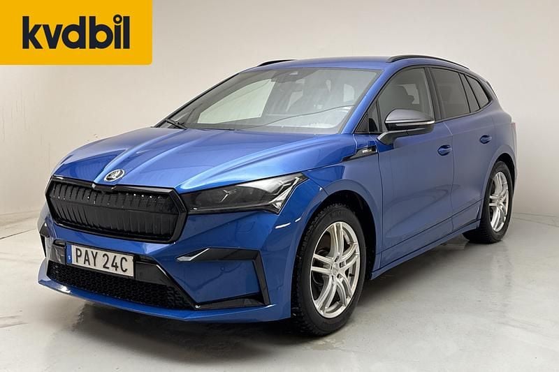 Begagnad Skoda Enyaq iV SportLine 150 kW (204 HK) 2023 Blå SUV