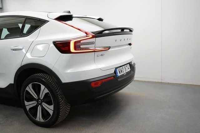 Begagnad Volvo C40 Core 169 kW (231 HK) 2022 Vit SUV