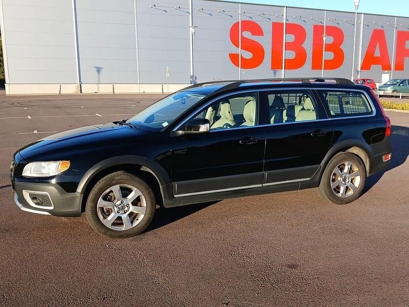 Begagnad 2011 Volvo XC70 Summum Kombi | 94 000 kr - Bild 1/4