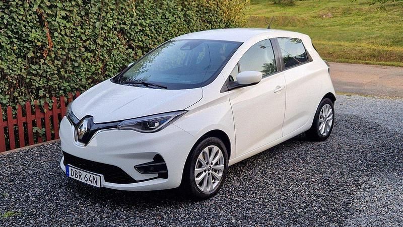 Vit Begagnad 2022 Renault Zoe Halvkombi | 133 000 kr (Marknadspris) - Bild 1/4