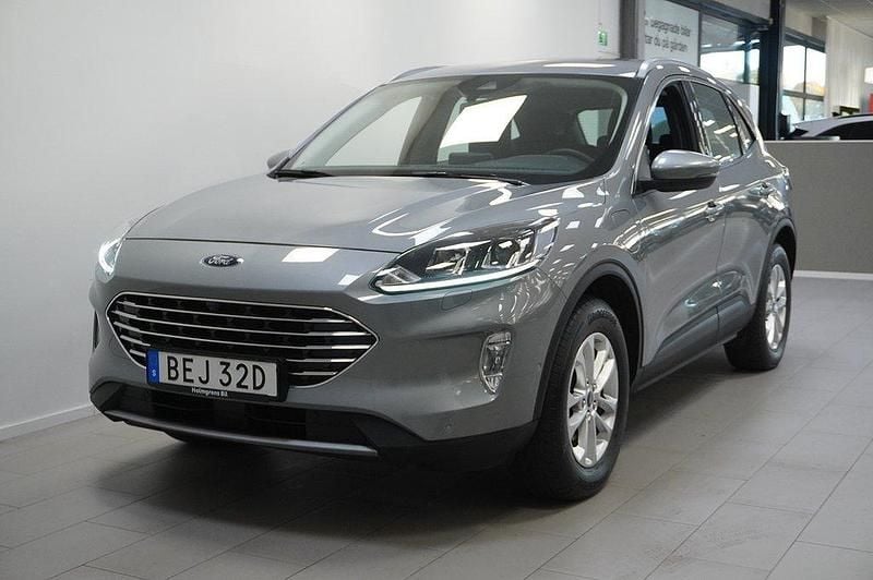 Grå Begagnad 2022 Ford Kuga Business Edition SUV | 229 900 kr (Superpris) - Bild 1/4