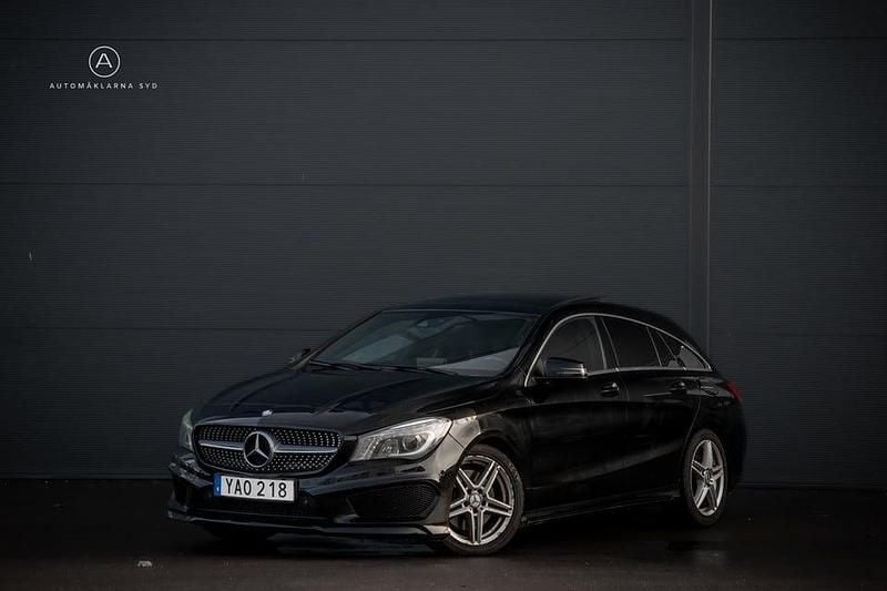 Svart Begagnad 2016 Mercedes CLA220 Shooting Brake AMG Kombi | 129 900 kr (Marknadspris) - Bild 1/4