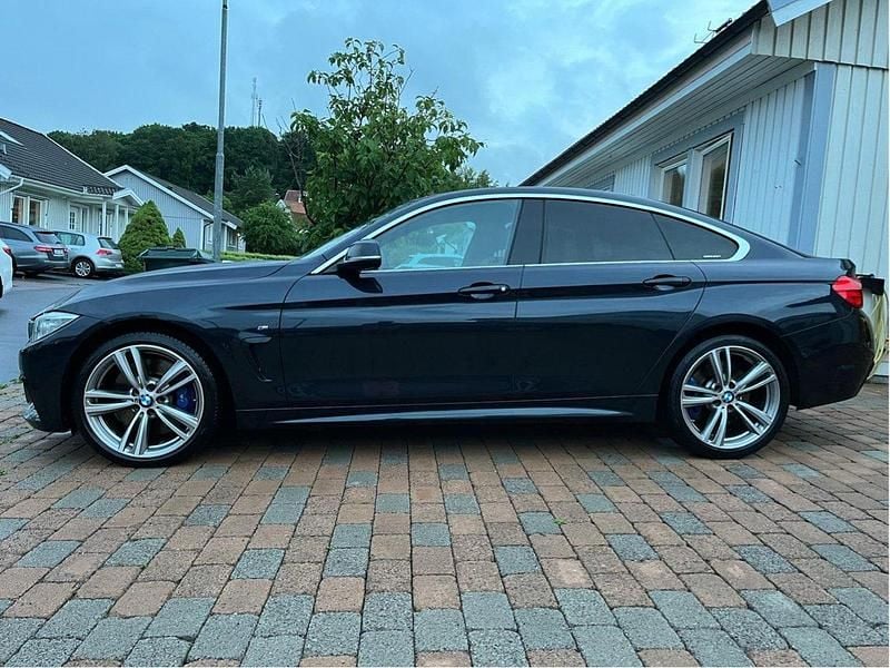 Svart Begagnad 2015 BMW 428 Gran Coupé M Sport Sportkupé | 179 000 kr (Marknadspris) - Bild 1/4