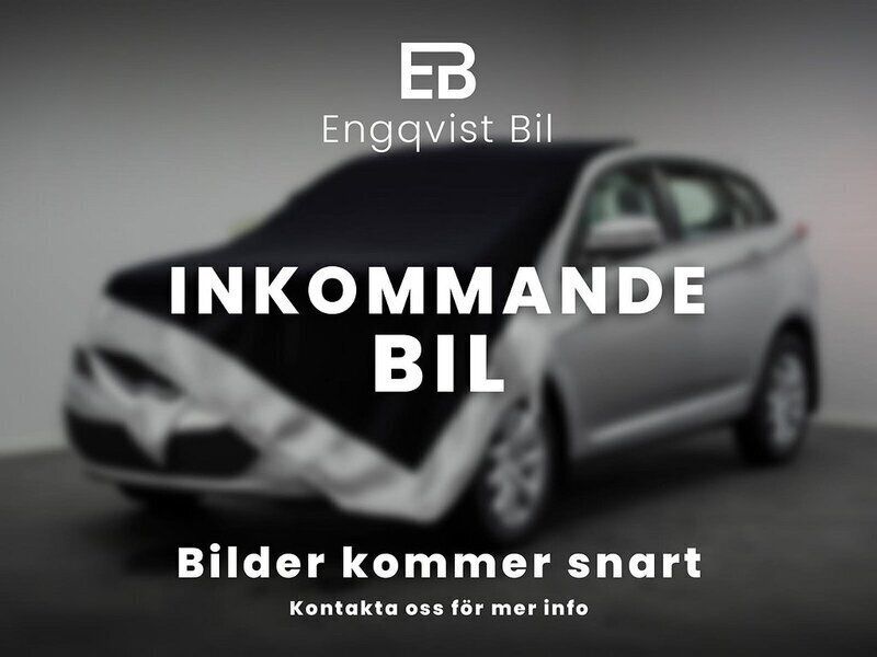 Silver Begagnad 2017 Volvo V40 CC Momentum Kombi | 178 900 kr (Marknadspris) - Bild 1/1