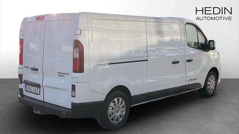 Begagnad Renault Trafic 125 HK (91 kW) 2018 Vit Minibuss