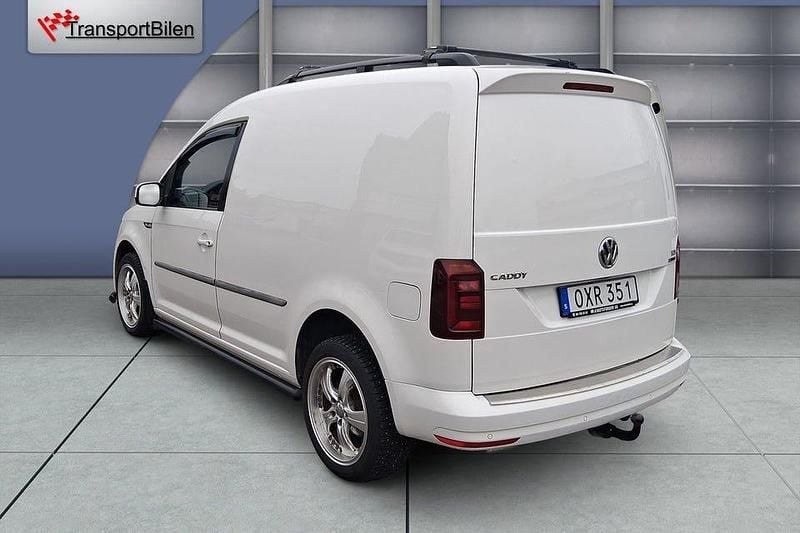 Begagnad VW Caddy 150 HK (110 kW) 2018 Vit Minibuss