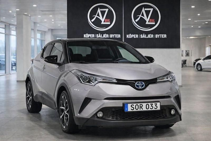 Begagnad Toyota C-HR Style 122 HK (89 kW) 2017 Grå SUV