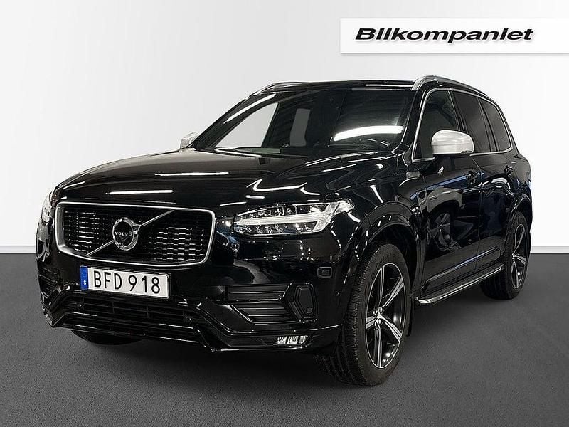 Svart Begagnad 2018 Volvo XC90 R-Design SUV | 499 500 kr (Marknadspris) - Bild 1/4
