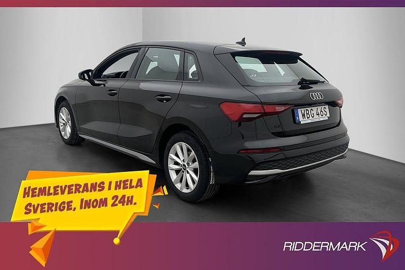 Begagnad Audi A3 Advanced 2025 Svart
