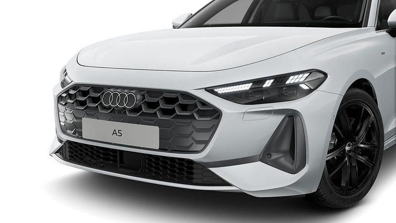 Ny Audi A5 Sport 252 HK (185 kW) 2025 Glaciärvit metallic Kombi