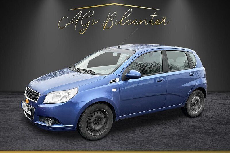 Blå Begagnad 2008 Chevrolet Aveo Halvkombi | 16 900 kr - Bild 1/4