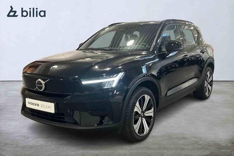 Svart Begagnad 2023 Volvo XC40 Single Motor SUV | 314 900 kr - Bild 1/1