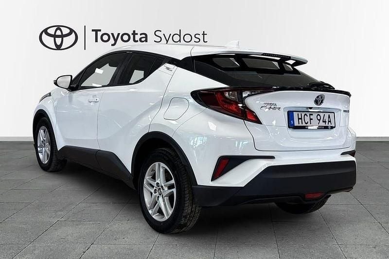 Begagnad Toyota C-HR 124 HK (91 kW) 2023 Vit SUV