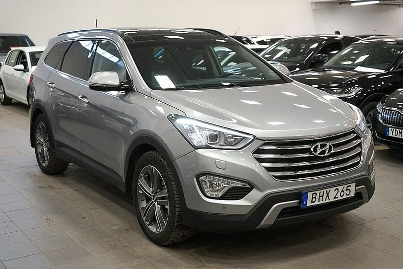 Begagnad Hyundai Grand Santa Fe Premium 197 HK (144 kW) 2014 Silver SUV