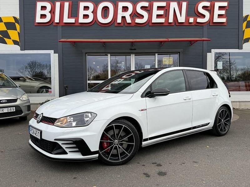 Flerfärgad Begagnad 2016 VW Golf VII GTI Clubsport Halvkombi | 239 000 kr (Dyr) - Bild 1/4