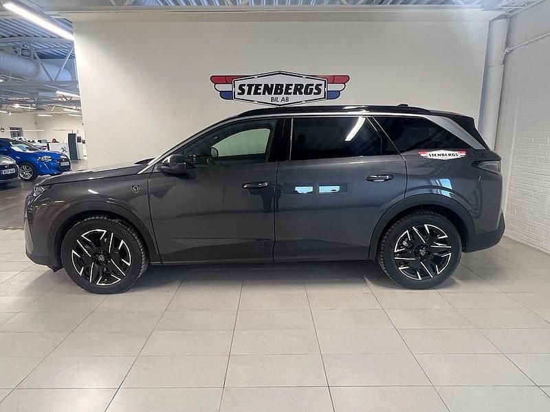 Begagnad Peugeot 5008 GT 146 HK (107 kW) 2025 Grå SUV