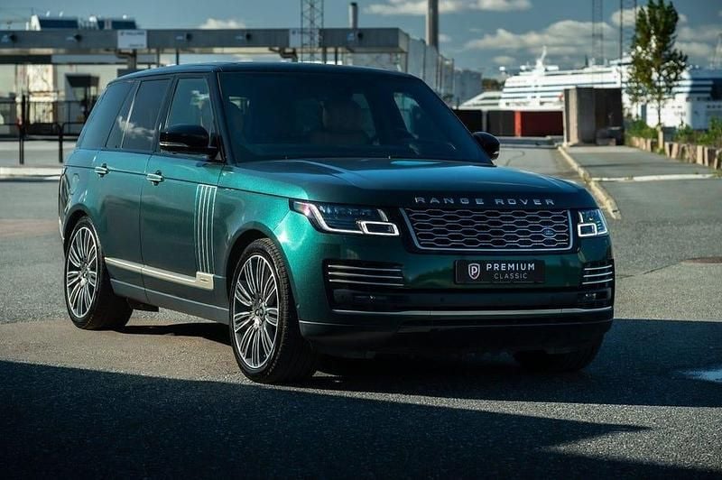 Grå Begagnad 2021 Land Rover Range Rover SUV | 1 049 000 kr - Bild 1/4