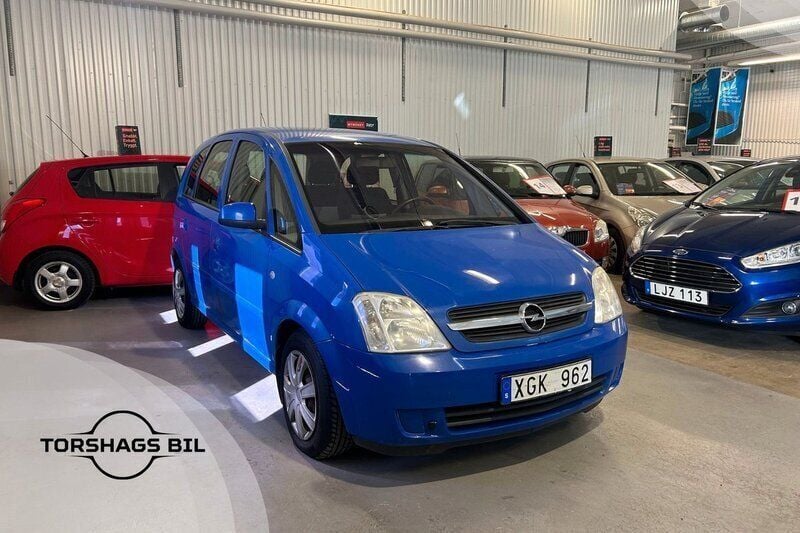 Blå Begagnad 2005 Opel Meriva Minibuss | 27 900 kr (Marknadspris) - Bild 1/4