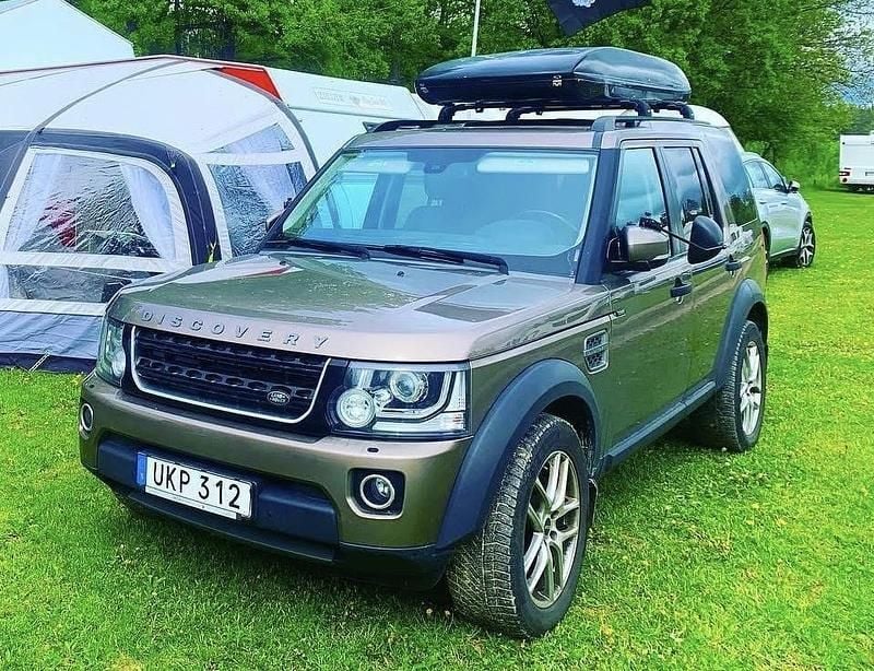Brun Begagnad 2015 Land Rover Discovery 4 SUV | 340 000 kr - Bild 1/2