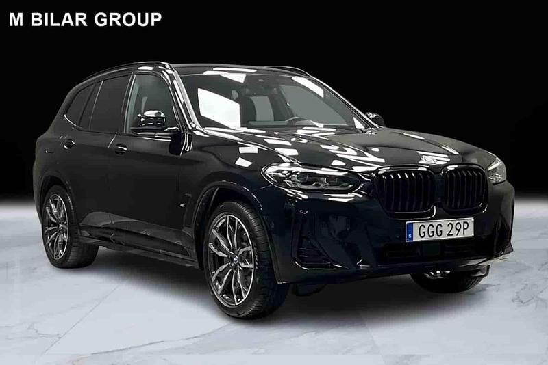Svart Begagnad 2024 BMW X3 SUV | 579 000 kr - Bild 1/1