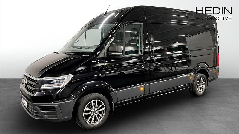 Svart (black) Begagnad 2018 VW Crafter Van | 310 000 kr (Lite dyr) - Bild 1/4