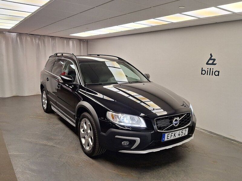 Svart Begagnad 2015 Volvo XC70 Business Edition SUV | 229 000 kr (Marknadspris) - Bild 1/4
