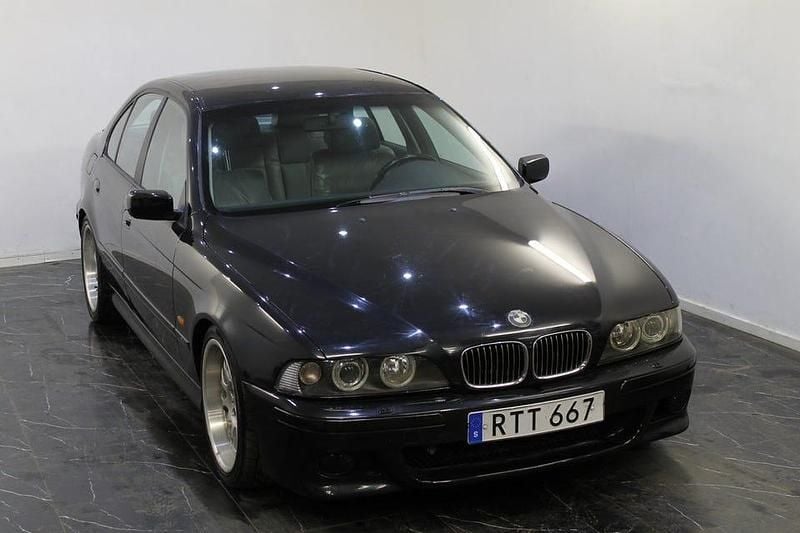 Begagnad BMW 540 286 HK (210 kW) 1999 Mörkgrå Sedan