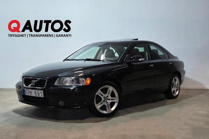 Svart Begagnad 2008 Volvo S60 Sedan | 69 800 kr (Dyr) - Bild 1/3
