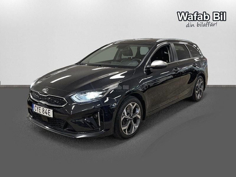 Svart Begagnad 2020 Kia Ceed 2 Kombi | 189 900 kr (Marknadspris) - Bild 1/4