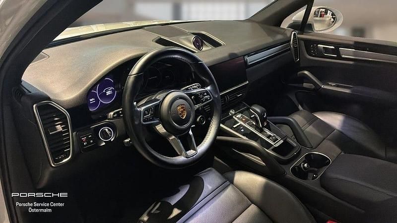 Begagnad Porsche Cayenne Platinum Edition 340 HK (250 kW) 2022 Vit SUV