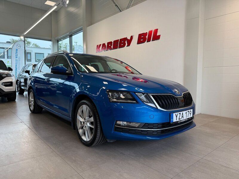 Blå Begagnad 2017 Skoda Octavia Style Kombi | 118 900 kr (Bra pris) - Bild 1/4