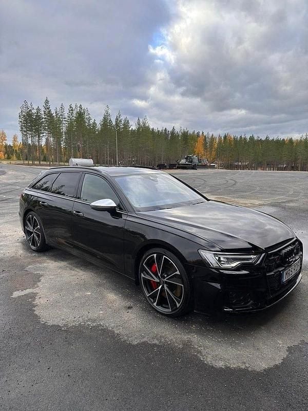 Begagnad Audi S6 344 HK (253 kW) 2024 Svart Kombi