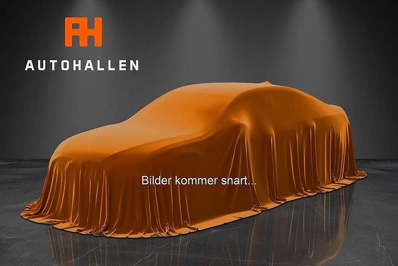 Svart Begagnad 2023 Volvo V60 Core Kombi | 399 000 kr (Marknadspris) - Bild 1/1