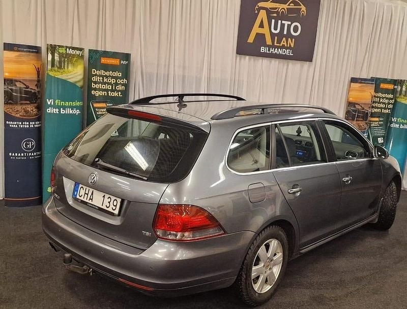 Begagnad VW Golf VI 122 HK (89 kW) 2010 Grå Halvkombi