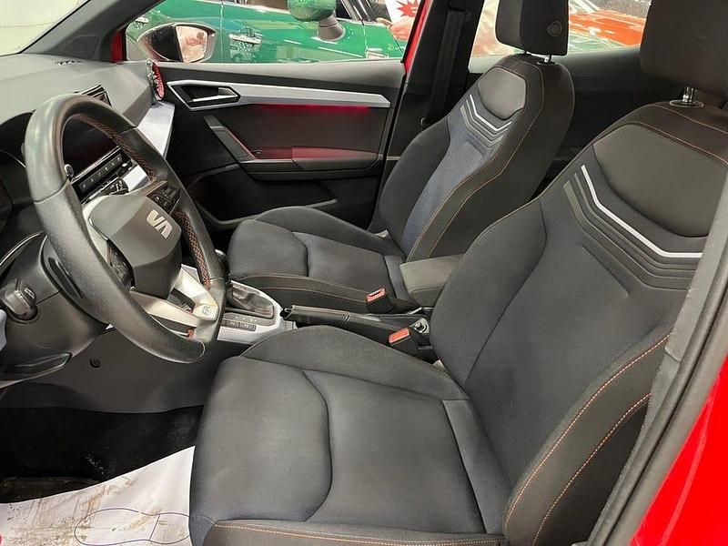 Begagnad Seat Arona FR 110 HK (80 kW) 2022 Röd SUV