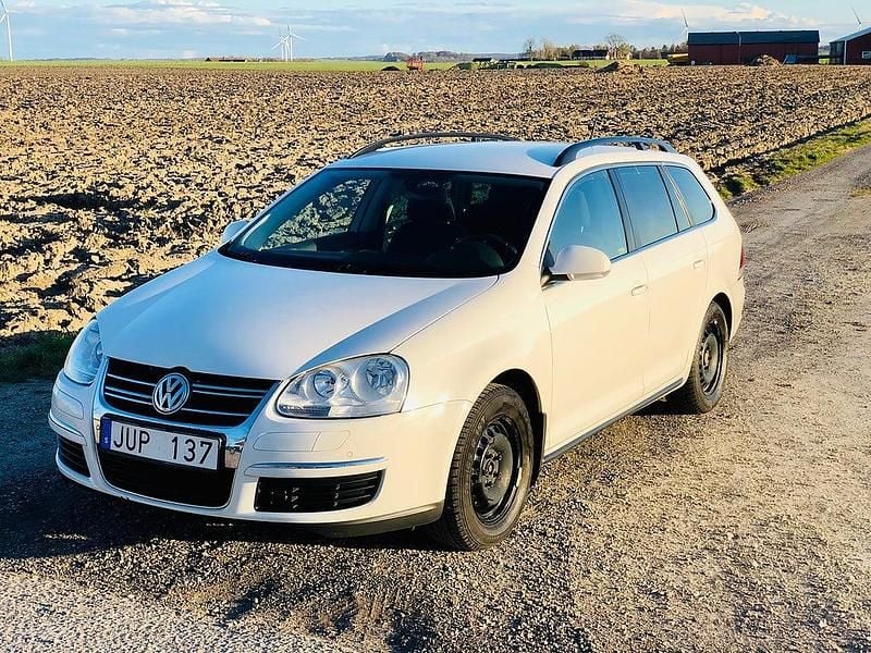 Begagnad 2009 VW Golf V Kombi | 39 900 kr - Bild 1/4