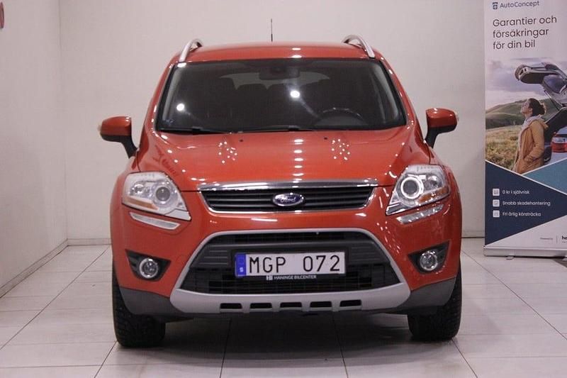 Begagnad Ford Kuga Titanium 140 HK (102 kW) 2011 Orange SUV