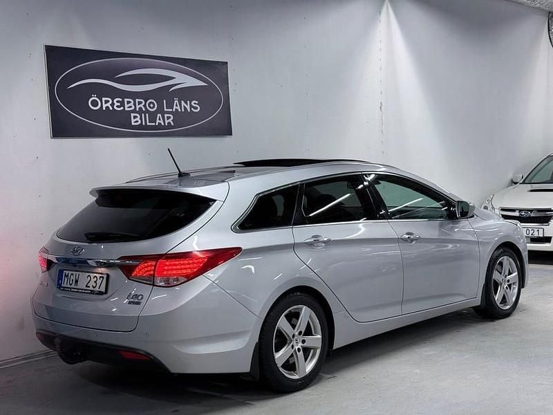 Begagnad Hyundai i40 136 HK (100 kW) 2013 Silver