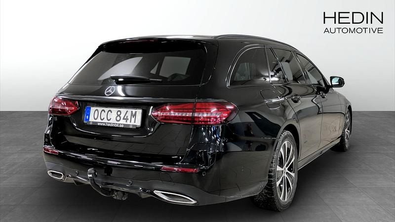 Begagnad Mercedes E300 AMG 194 HK (142 kW) 2021 Svart Kombi