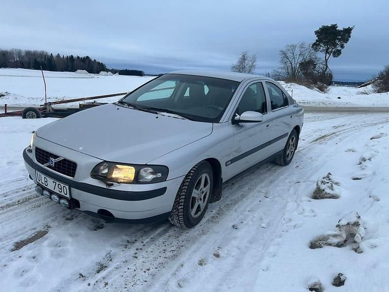 Begagnad Volvo S60 140 HK (102 kW) 2004 Sedan
