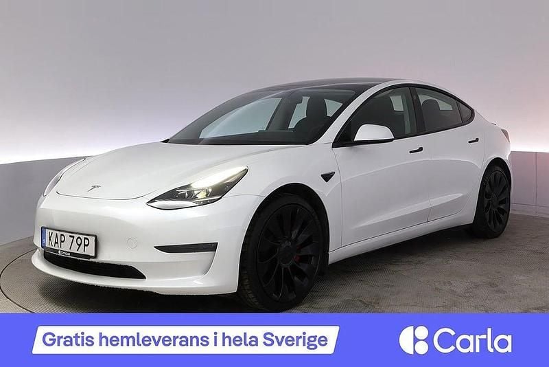 Vit Begagnad 2021 Tesla Model 3 Performance Sedan | 300 900 kr (Marknadspris) - Bild 1/4