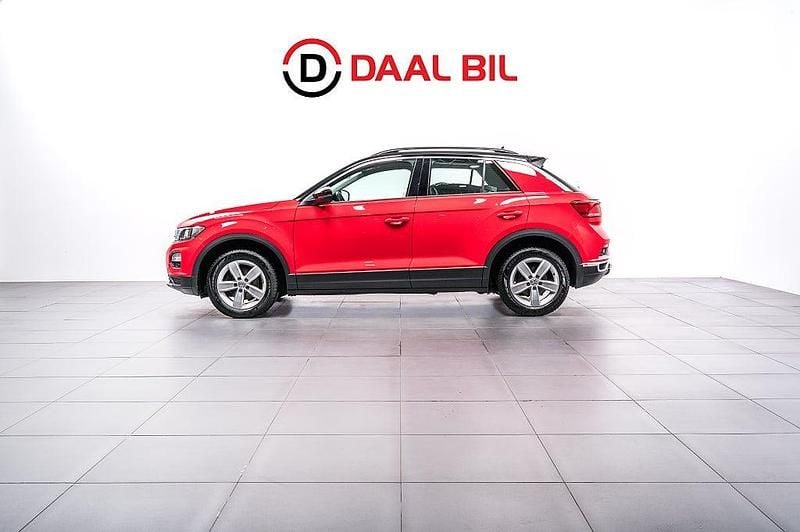 Röd Begagnad 2019 VW T-Roc SUV | 169 700 kr (Marknadspris) - Bild 1/4