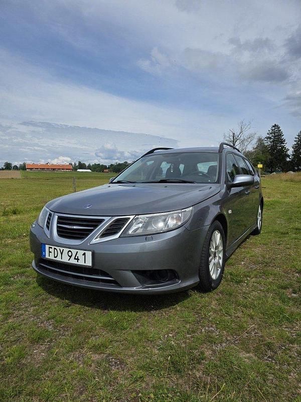 Grå Begagnad 2008 Saab 9-3 Kombi | 35 000 kr (Superpris) - Bild 1/4