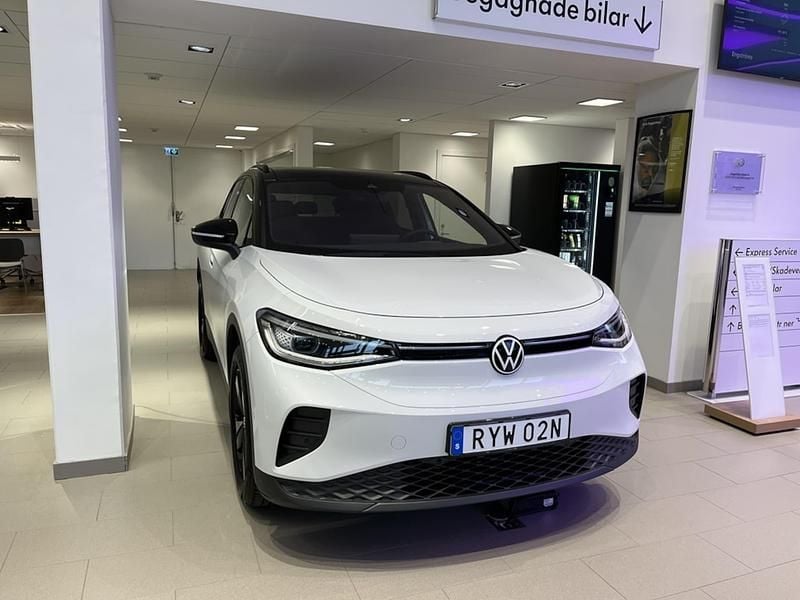 Vit Ny 2025 VW ID.4 Pro SUV | 587 900 kr (Lite dyr) - Bild 1/4