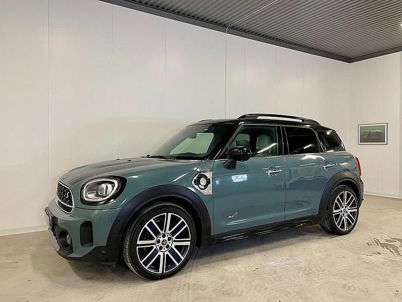 Grön Begagnad 2021 Mini Cooper Countryman SUV | 359 000 kr - Bild 1/4